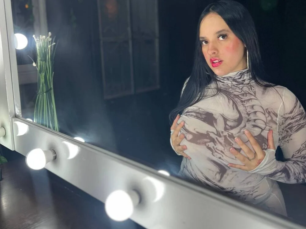 CelesteJones1 Offline XXX-Chat