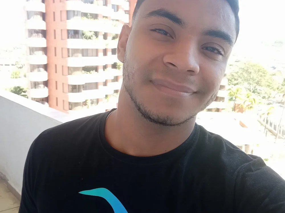 hotblackmiami offline chatrum