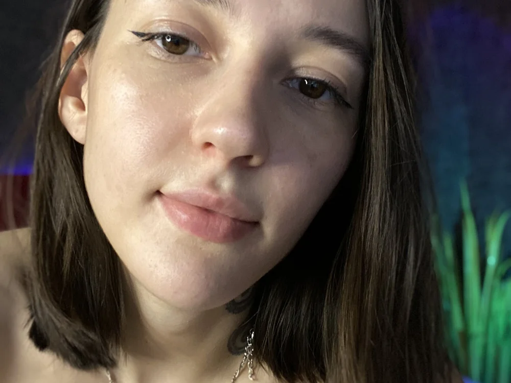 Belcy_loy2's Offline XXX Chat