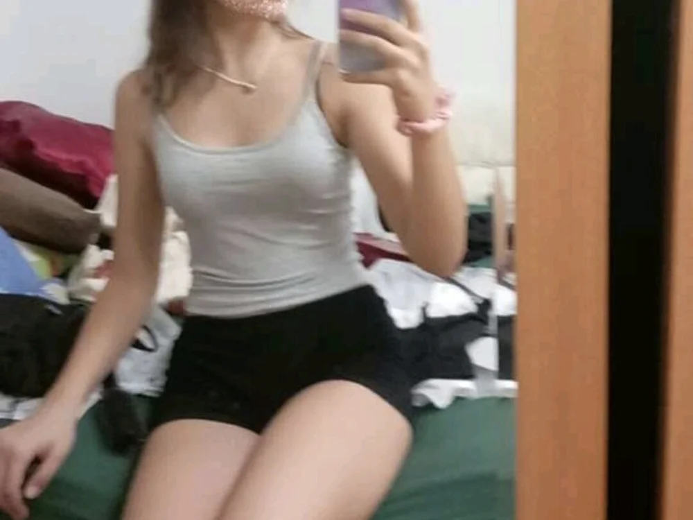 Julia_ii Offline XXX Chat