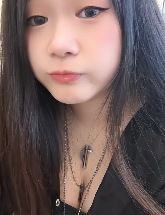 awdsqezc's Offline XXX Chat