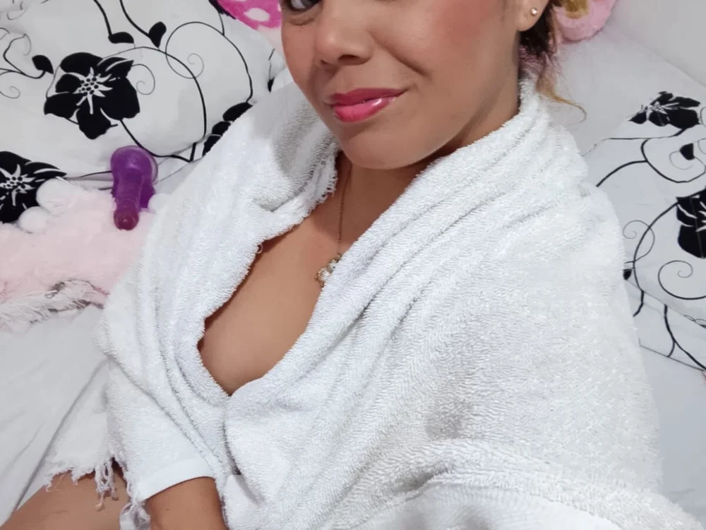 Офлайн-чат XXX Zafiro_MD