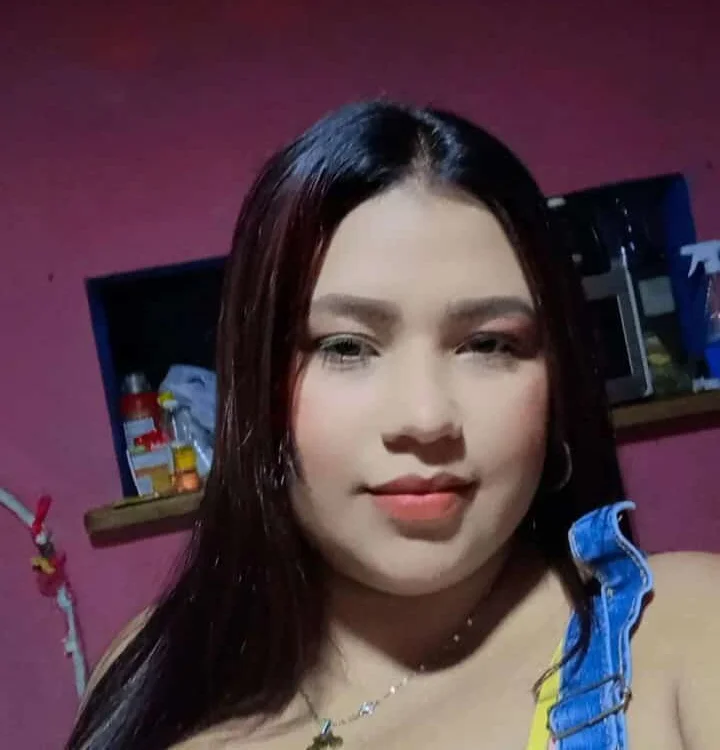 karolbigtits18 offline chatrum