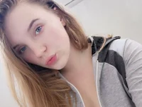 Mary_Blu's Offline Chat Room