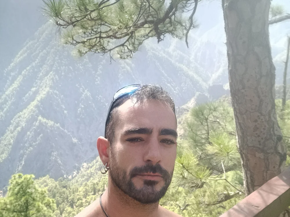 Offline chatovací místnost _Moreno90_