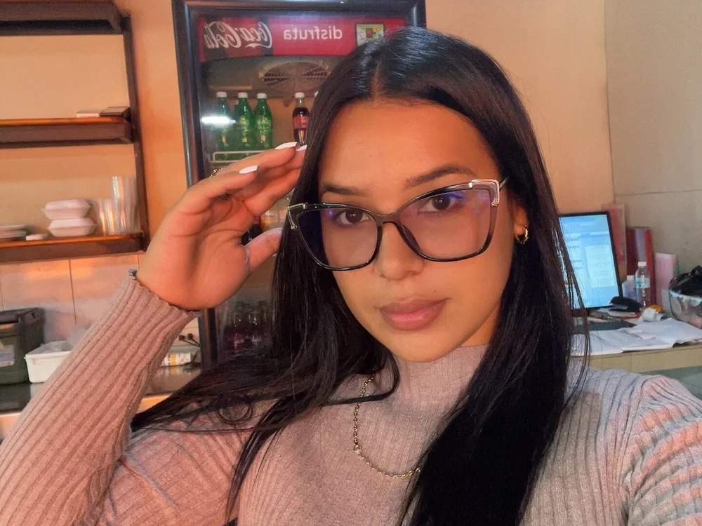 sara_alejandra Obrolan XXX Offline