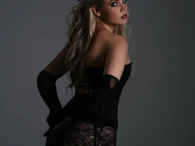 April_Purr - Girl 