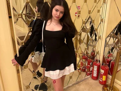 Rizz_caprice_ - Girl 