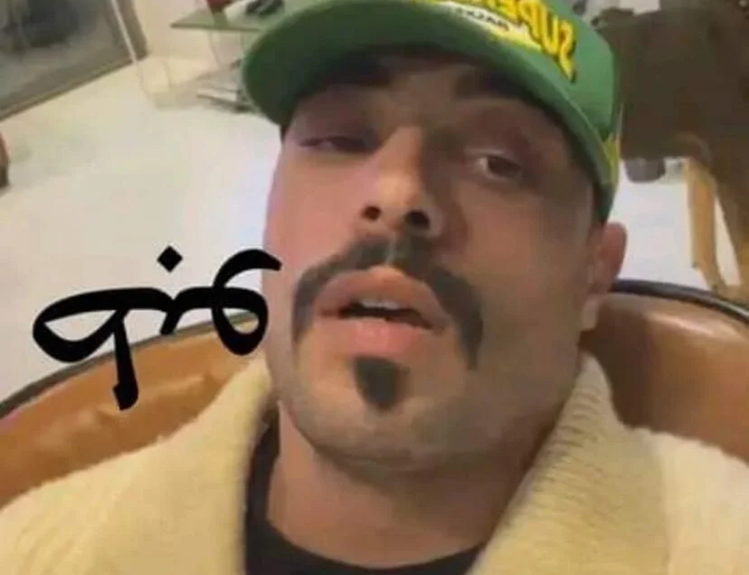 Aymenww Adlı Modelin Çevrimdışı XXX Sohbeti