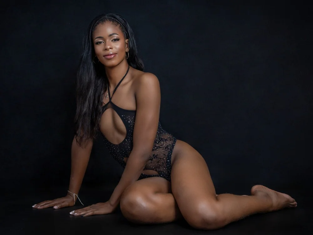 Engeel_mona20's Offline XXX Chat