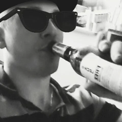 sexidick35's most recent online preview