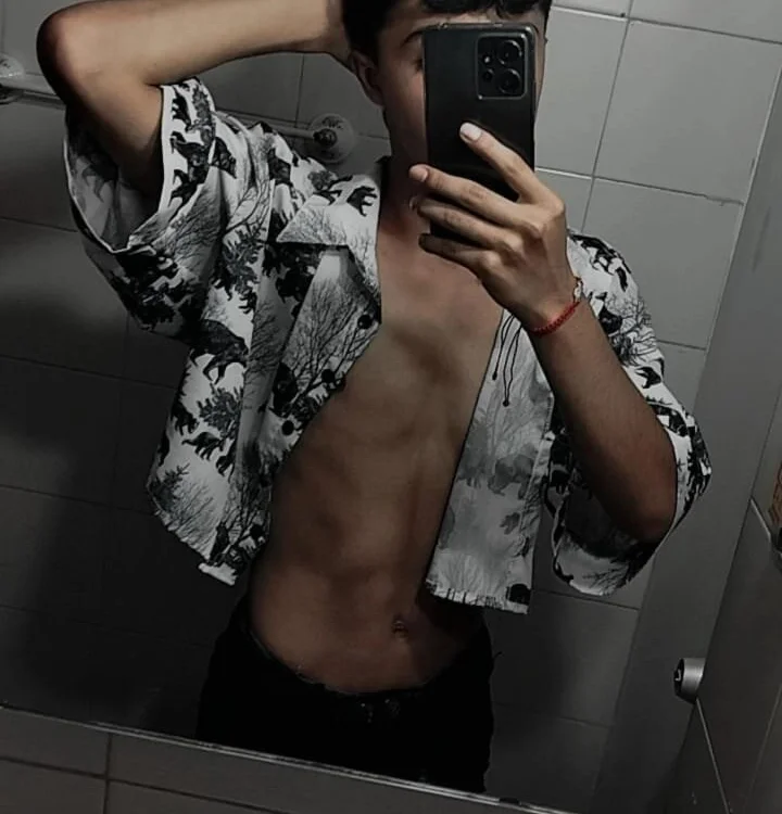 OliverTwink_nom Offline XXX-Chat