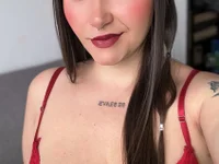 LUNAKITTY_TAY: απευθείας συνομιλία ΧΧΧ