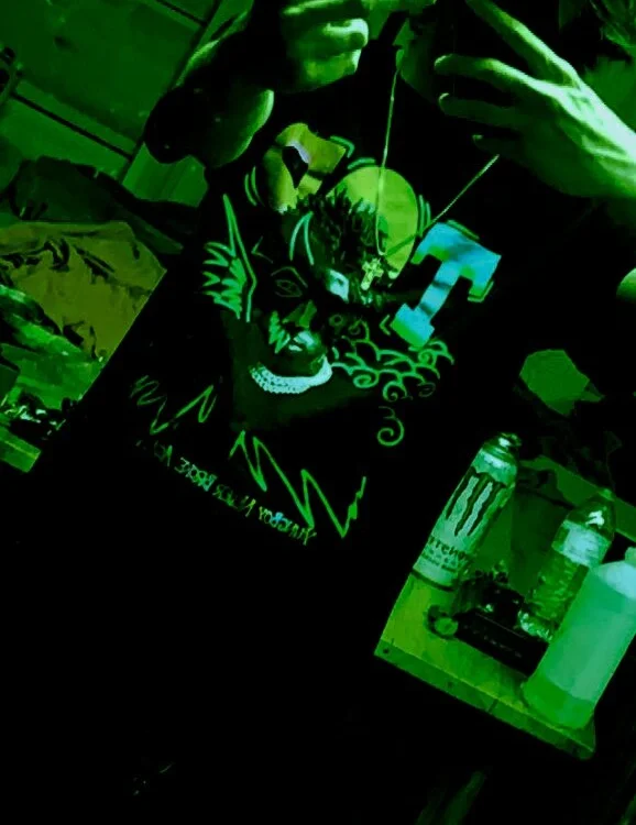 yimmy04 离线XXX聊天