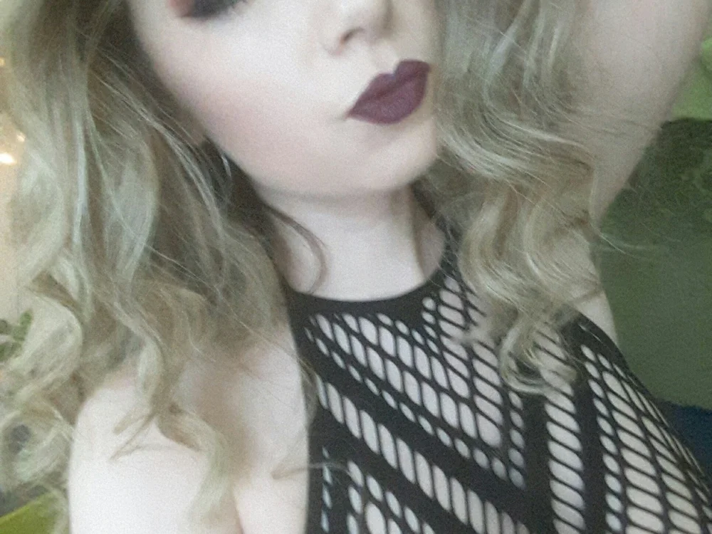 cherry_dee offline chatrum