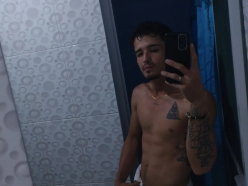 Persi_love Offline XXX-chat