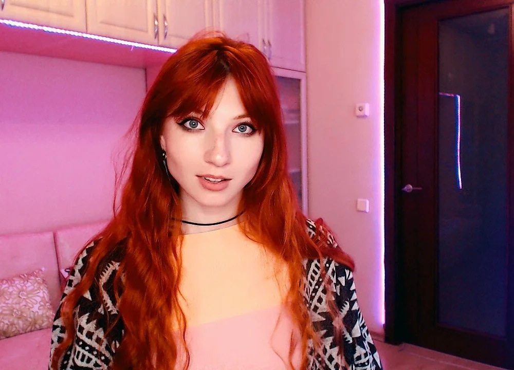 AllieRedSnow's Offline Chat Room