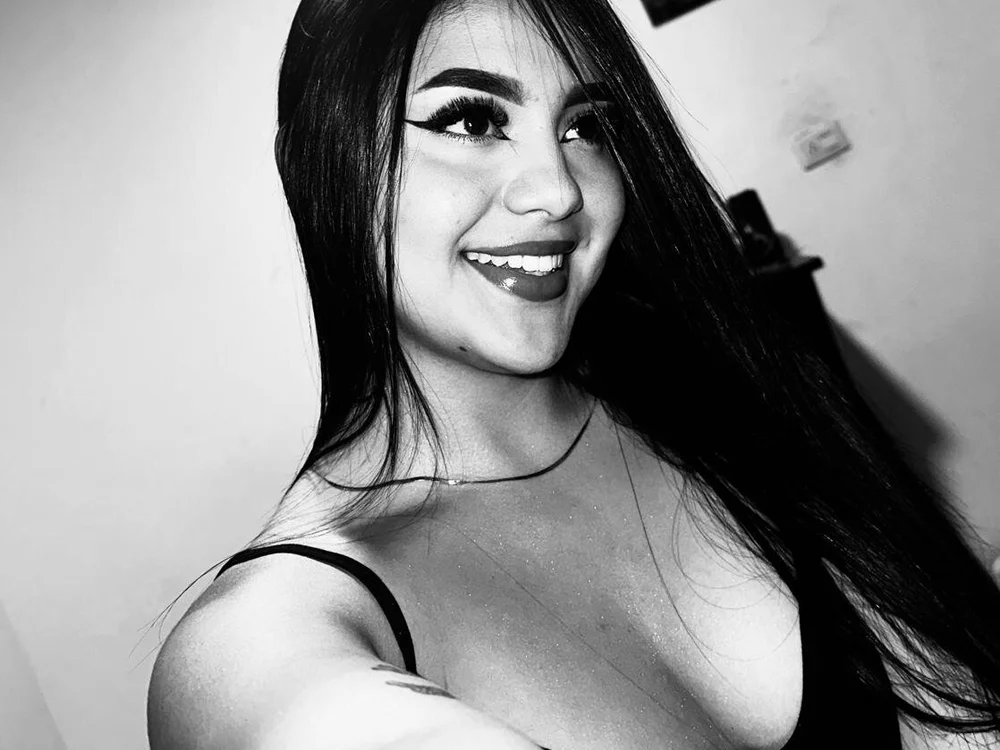 Makensi11's Offline Chat Room
