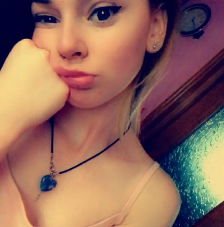 Happyfamilystyle's Offline XXX Chat