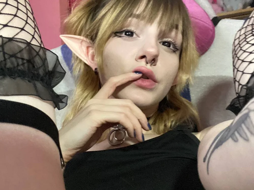 kawai_power_uwu Chat XXX offline