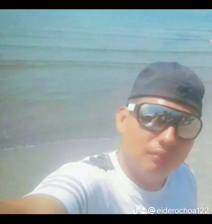 Eiocho122 Offline XXX Chat