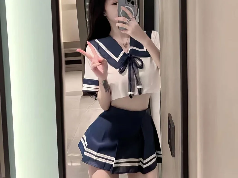 liiionaaa's Offline XXX Chat