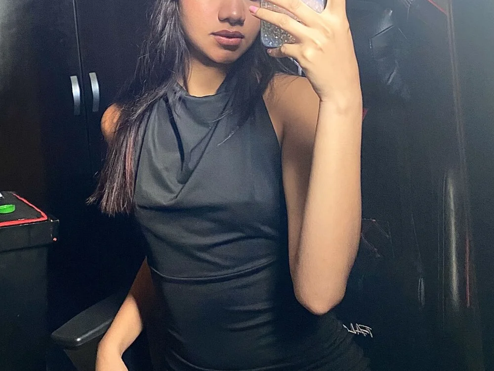 Офлайн-чат XXX sara_marin18