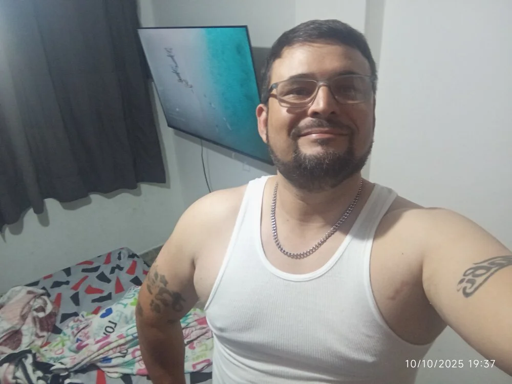 Manueltravieso79 Offline XXX-chat
