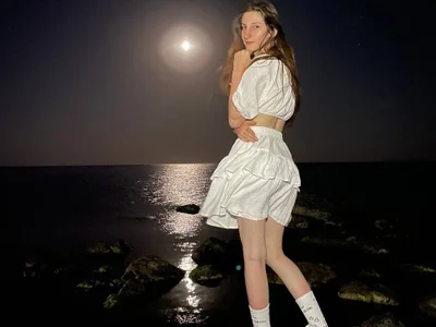 ValeneMehl - Girl 