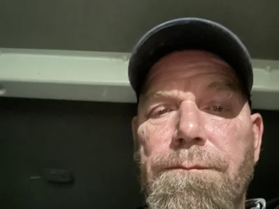 sofnhornyforu profile