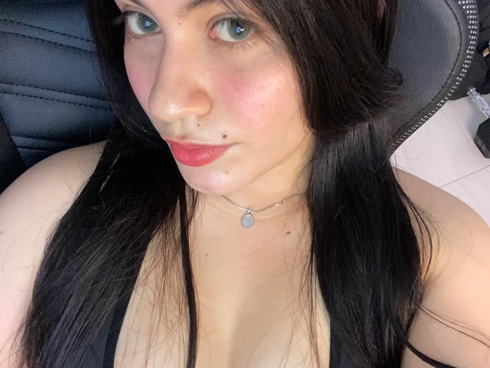 hasszul_2 Offline XXX-Chat