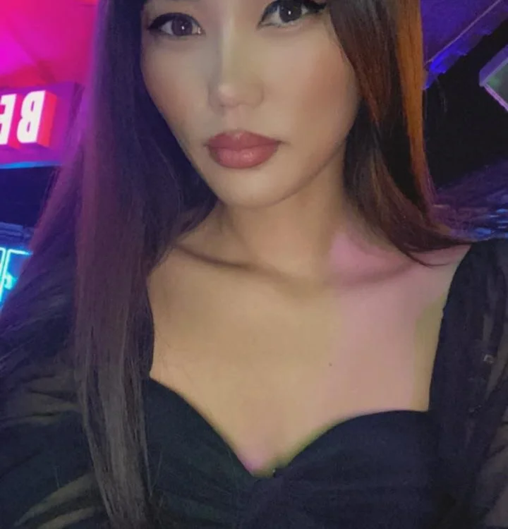 wendy_marvel's Offline XXX Chat