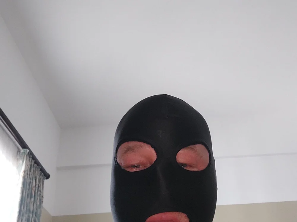 Offline chatovací místnost KinkyHotSlave