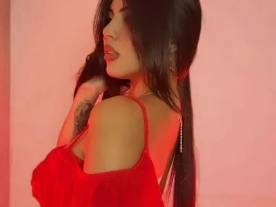 VickyHarlow Female Bigass Online Webcam Sex