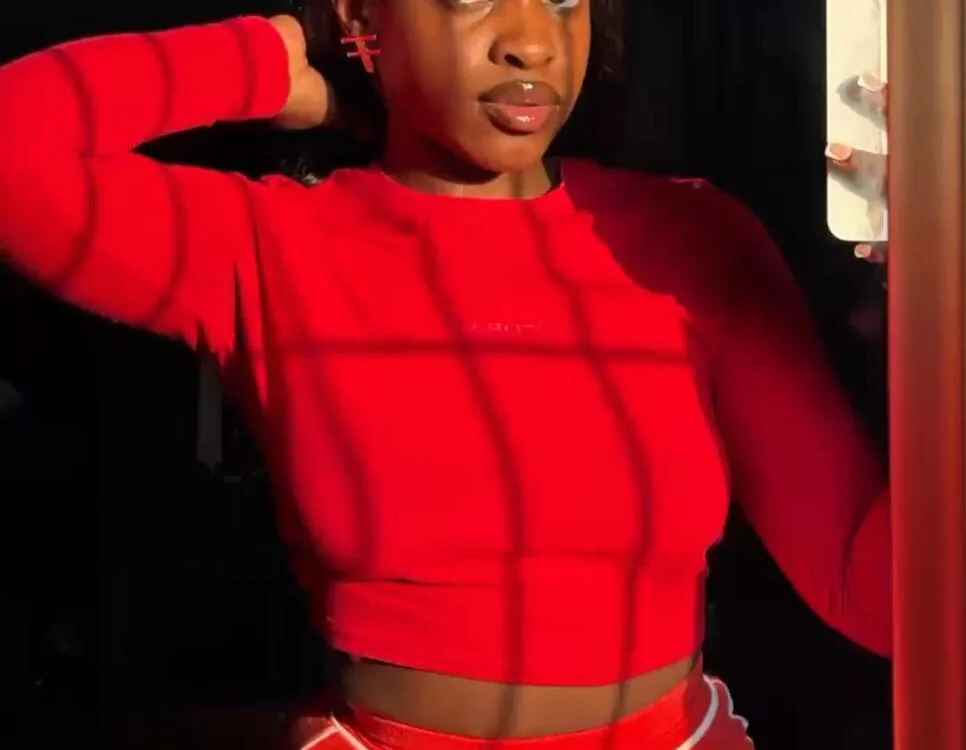 lazzzziness' Offline XXX Chat