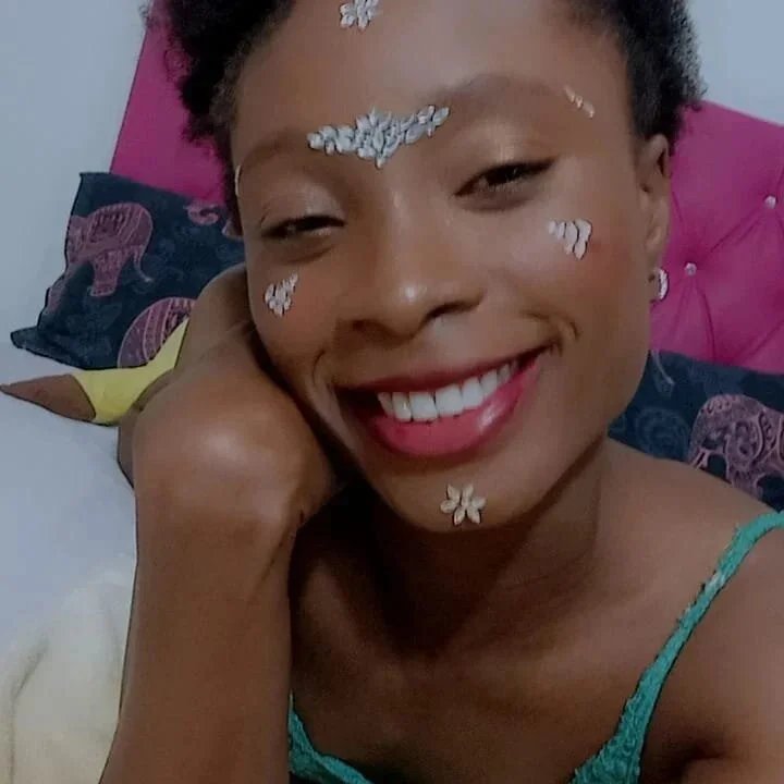 braguitashumedas Offline XXX-chat