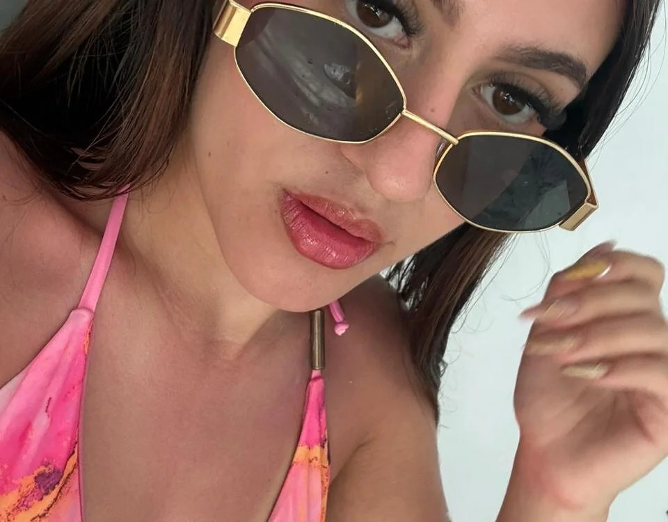 Meli_candy6: офлайн-секс-чат