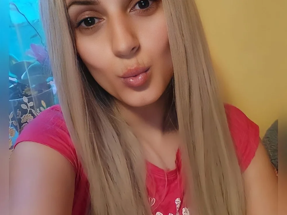 ponnyholy1's Offline XXX Chat