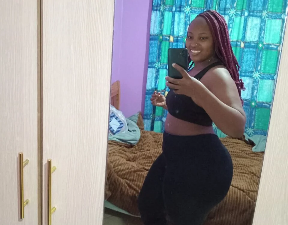 thick_ariel's Offline Chat Room