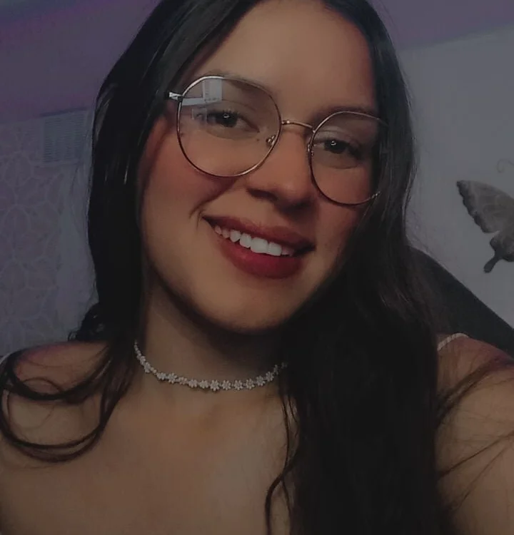 Danny_Petite7 offline chatrum
