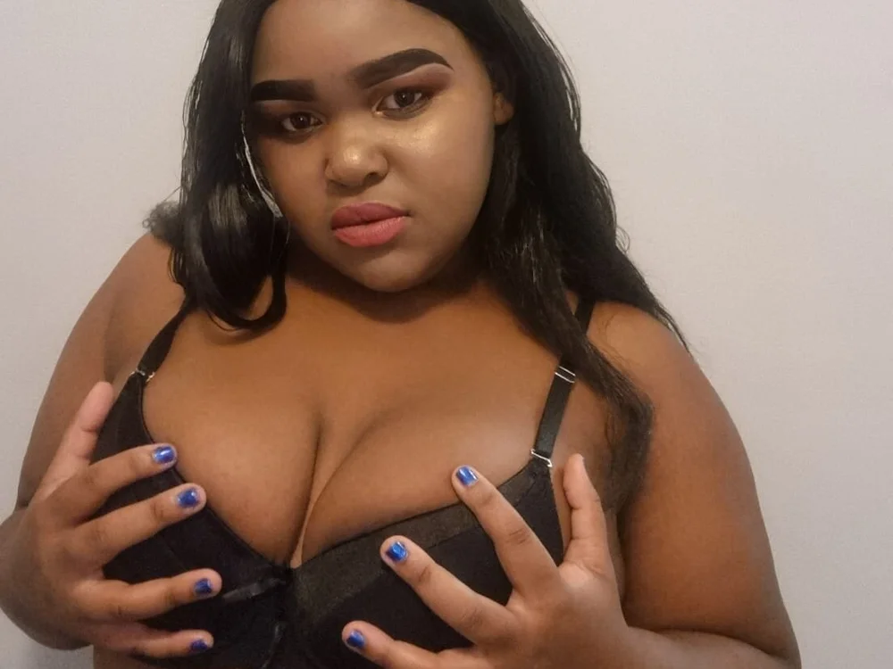 PurpleCandyX's Offline Chat Room