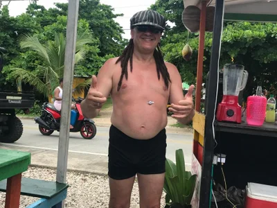 Profile of sexafroditaxl