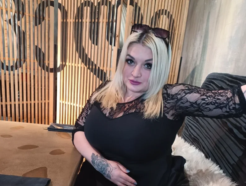 CharleyyCreamn Live XXX chat