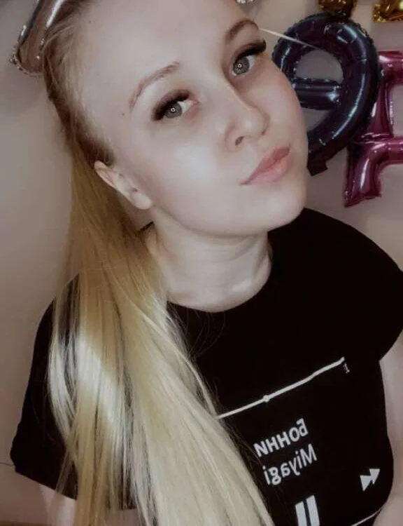 ChanelRhodes' Offline XXX Chat