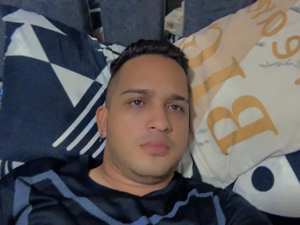 passamario28n Offline XXX chat