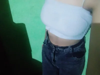 _kamyaa09 on StripChat