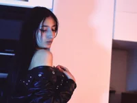 Model Channel-Luv