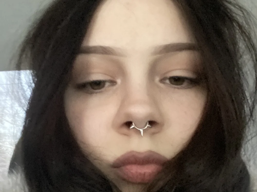 Adelaida77x's Offline XXX Chat