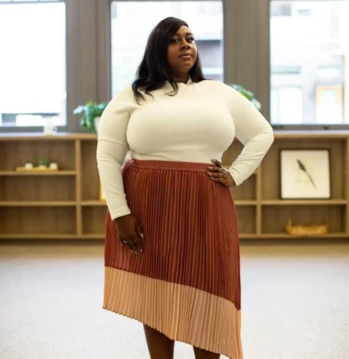 Offline XXX chat modela sexy_bigboobss