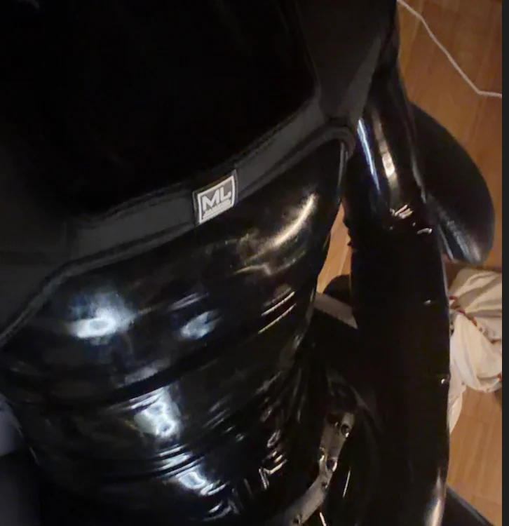 Jackie_back Chat XXX Ngoại tuyến